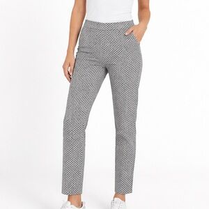 Black and White Patterned Leggings